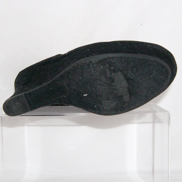 Love Culture 'Ceasar-55' black round toe wedges 7 - Picture 6 of 8